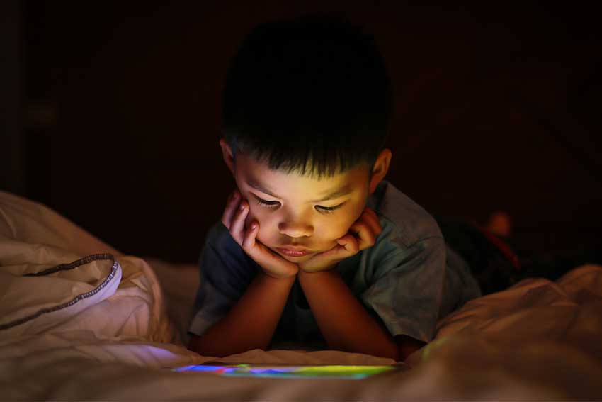 Reducing high screen time for NZ kids